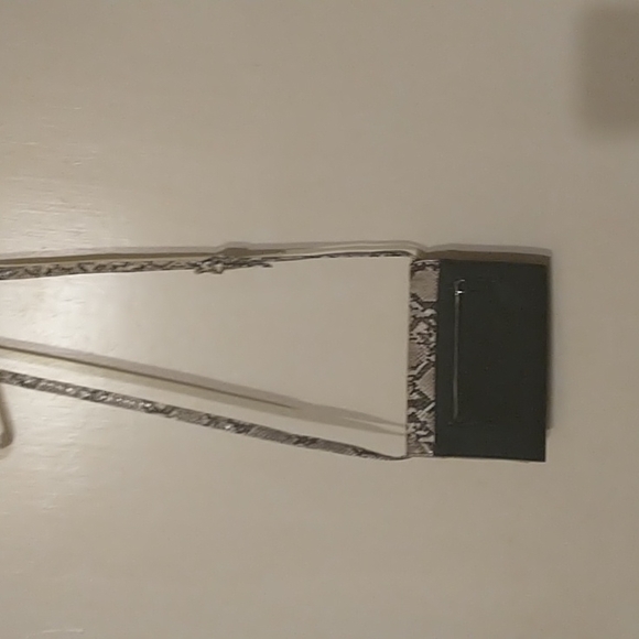 Nine West Crossbody - Picture 2 of 4